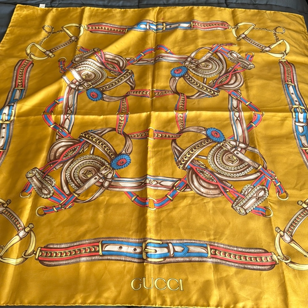 Gucci Silk scarf